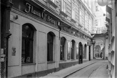 Flann O'Brian, Irish Pub, Paradeisgasse